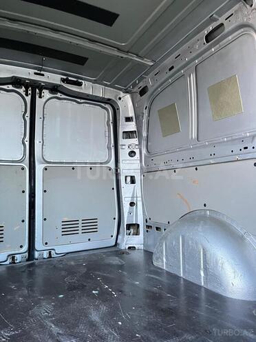 Mercedes Vito 111 2010, 421,000 km - 2.2 l - Bakı
