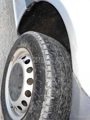 Mercedes Vito 111 2010, 421,000 km - 2.2 l - Bakı