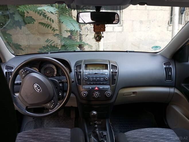 Kia  2008, 179,000 km - 1.4 l - Bakı