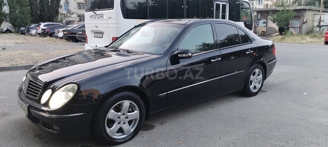 Mercedes E 240 2003, 292,500 km - 2.6 l - Bakı