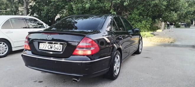 Mercedes E 240 2003, 292,500 km - 2.6 l - Bakı