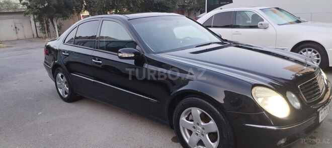 Mercedes E 240 2003, 292,500 km - 2.6 l - Bakı