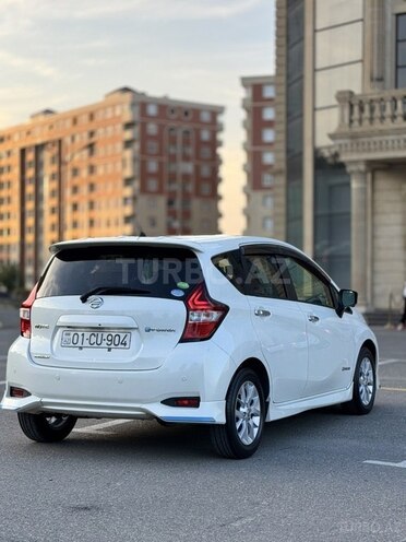 Nissan Note-8