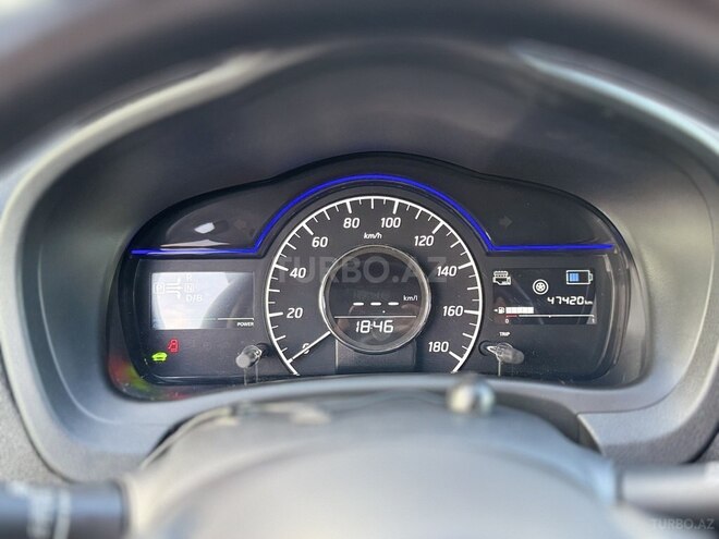 Nissan Note-19