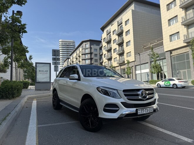 Mercedes GLE 400 4MATIC-1