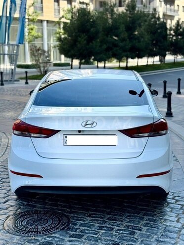Hyundai Avante 2016, 158,000 km - 1.6 l - Bakı