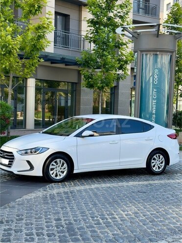 Hyundai Avante 2016, 158,000 km - 1.6 l - Bakı