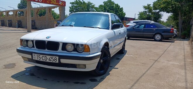 BMW 520-7