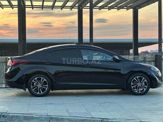 Hyundai Elantra 2015, 276,000 km - 1.8 l - Bakı