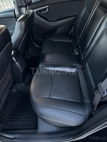 Hyundai Elantra 2015, 276,000 km - 1.8 l - Bakı