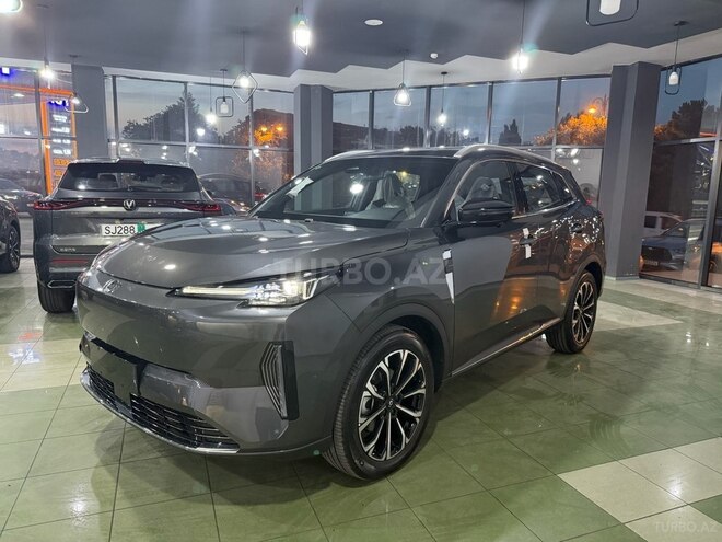 Changan Qiyuan Q05-3