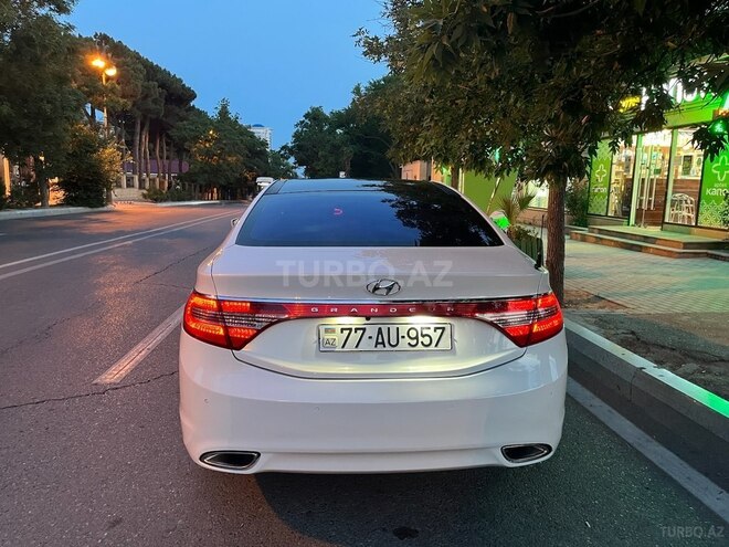 Hyundai Grandeur 2012, 245,000 km - 2.4 л - Bakı