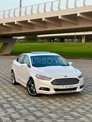 Ford Fusion (North America) 2015, 132,000 km - 2.0 л - Bakı