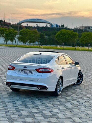 Ford Fusion (North America) 2015, 132,000 km - 2.0 л - Bakı