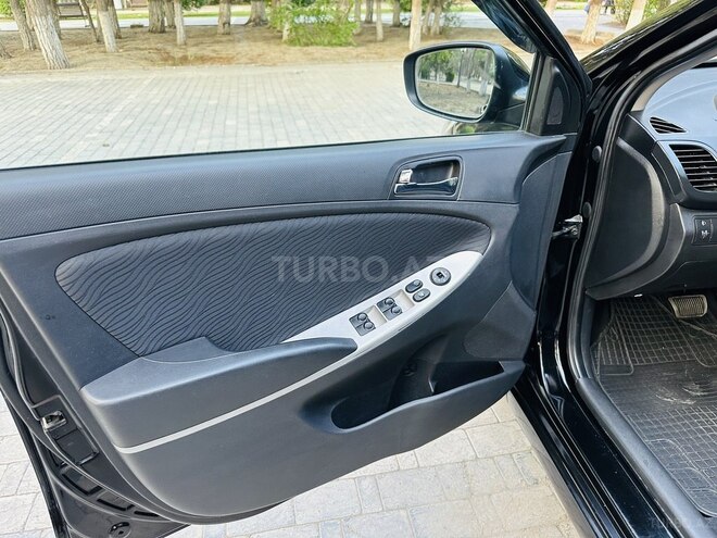 Hyundai Accent 2013, 187,000 km - 1.6 l - Bakı