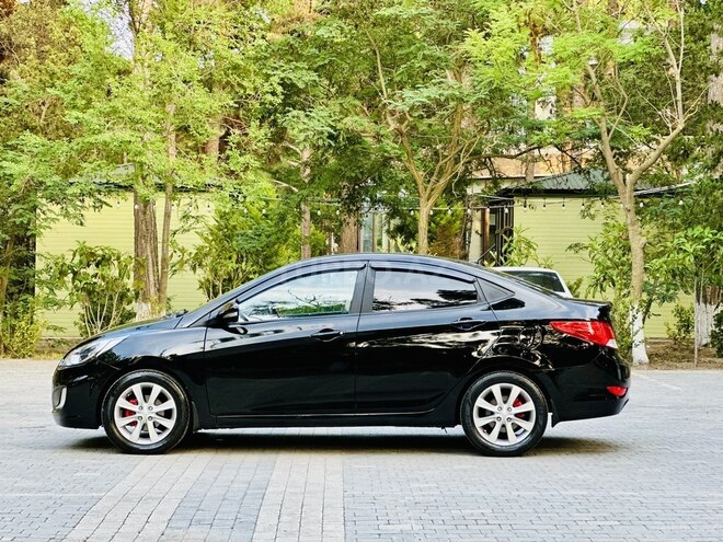 Hyundai Accent 2013, 187,000 km - 1.6 l - Bakı