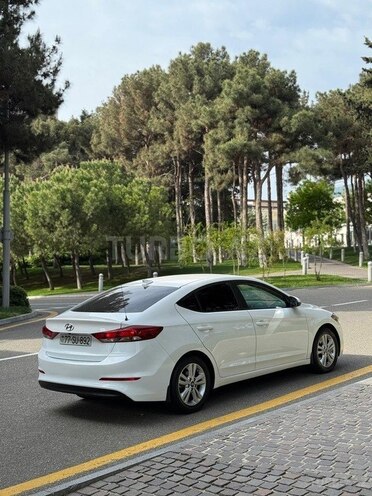 Hyundai Elantra 2017, 20,117 km - 2.0 l - Bakı