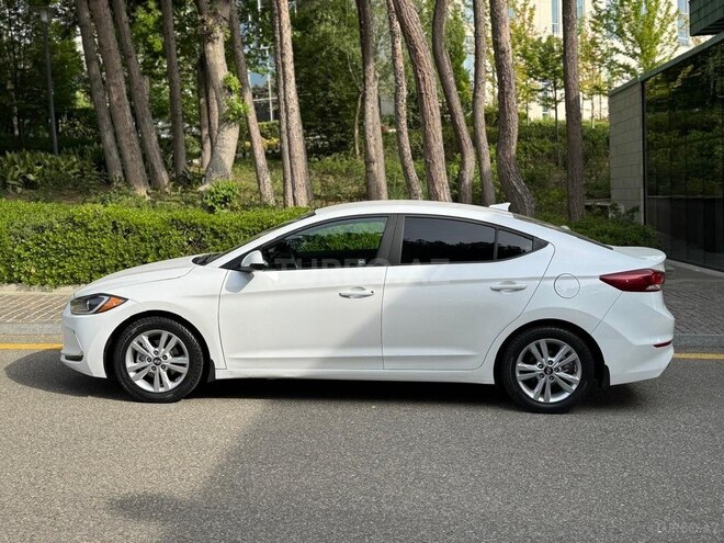 Hyundai Elantra 2017, 20,117 km - 2.0 l - Bakı