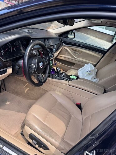 BMW 520 2014, 212,000 km - 2.0 l - Bakı