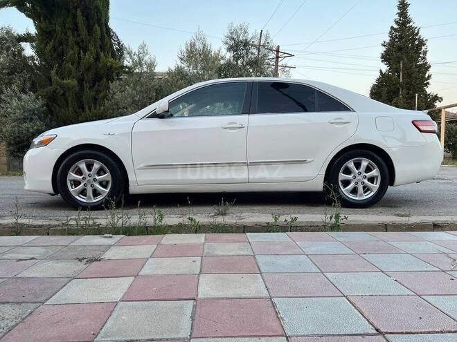 Toyota Camry 2006, 250,000 km - 2.4 л - Salyan