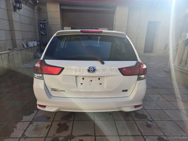 Toyota Corolla Fielder 2019, 109,000 km - 1.5 l - Bakı