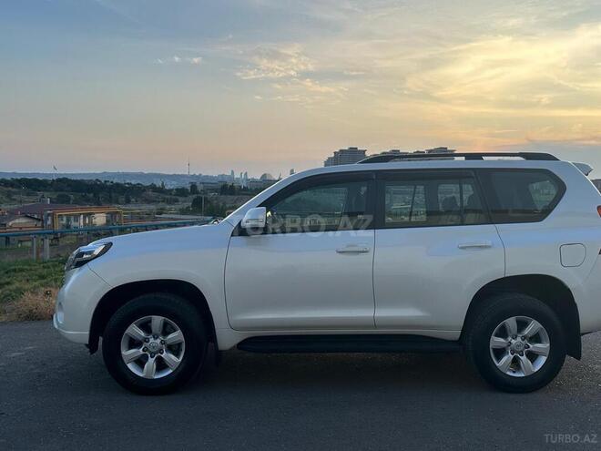 Toyota Land Cruiser Prado-14
