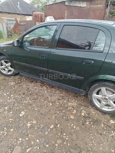 Opel Astra 1998, 500,000 km - 1.6 l - Quba
