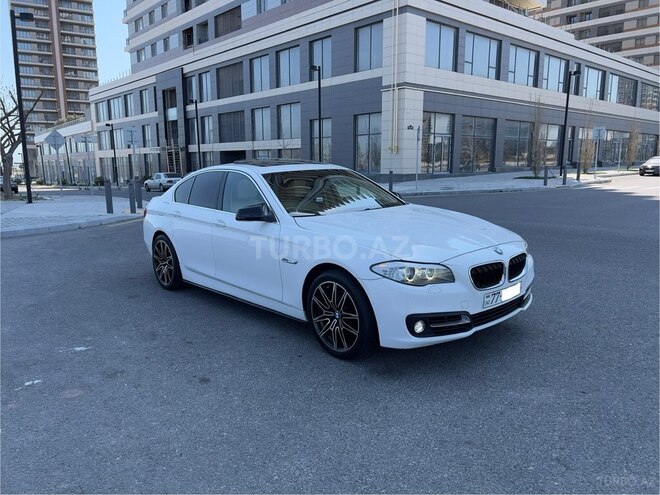 BMW 528-2