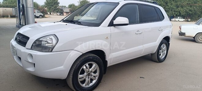 Hyundai Tucson 2008, 302,000 km - 2.0 l - Ağcabədi