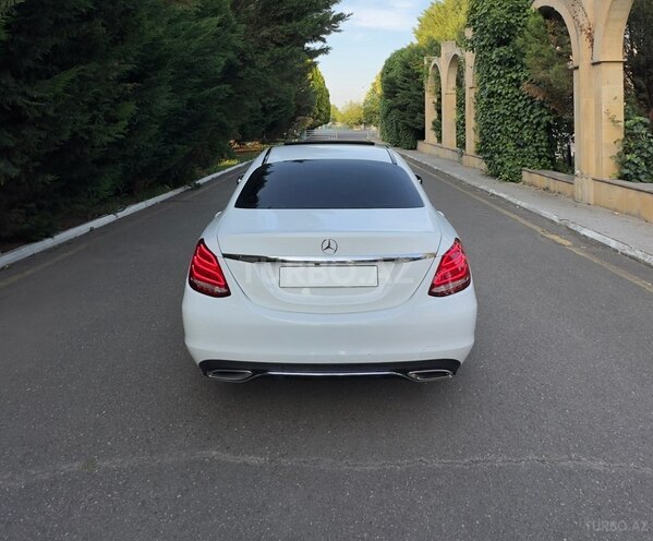 Mercedes C 200 d 2015, 176,000 km - 1.6 л - Qazax