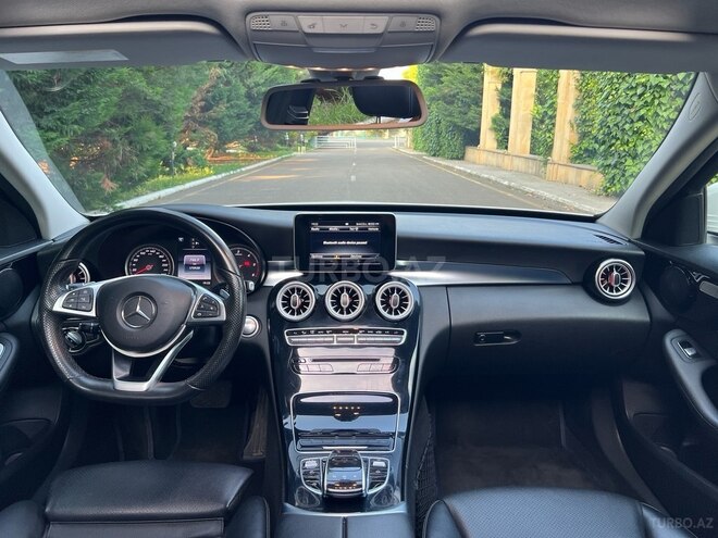 Mercedes C 200 d 2015, 176,000 km - 1.6 л - Qazax