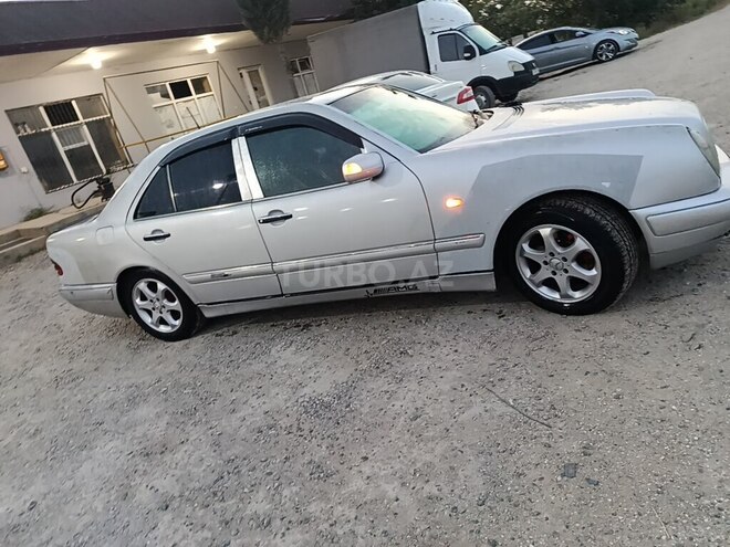 Mercedes E 200 d 1997, 58,888 km - 2.0 l - Salyan
