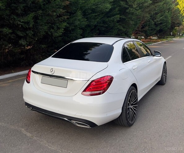Mercedes C 200 d 2015, 176,000 km - 1.6 л - Qazax