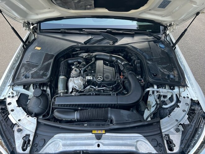 Mercedes C 200 d 2015, 176,000 km - 1.6 л - Qazax