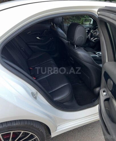 Mercedes C 200 d 2015, 176,000 km - 1.6 л - Qazax