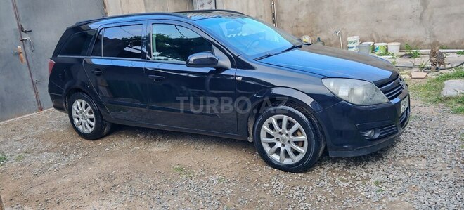 Opel Astra 2005, 245,000 km - 1.8 l - Bakı
