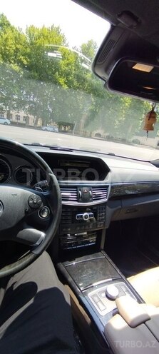 Mercedes E 350 2011, 147,000 km - 3.5 l - Mingəçevir