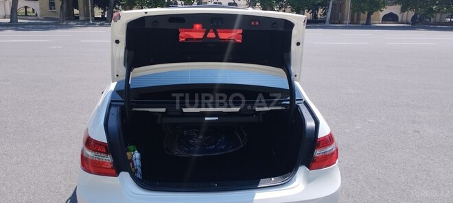 Mercedes E 350 2011, 147,000 km - 3.5 l - Mingəçevir