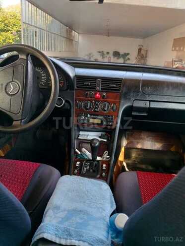 Mercedes C 180 1998, 290,000 km - 1.8 л - Tovuz