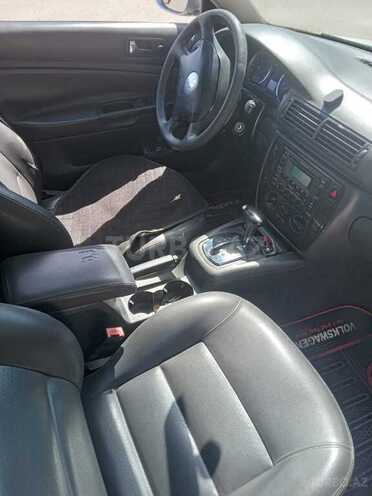 Volkswagen Passat 2004, 235,000 km - 1.8 l - Bakı