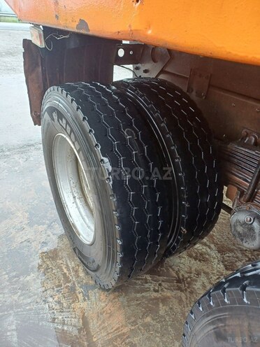 KamAz 5511 1988, 100,000 km - 11.0 l - Oğuz