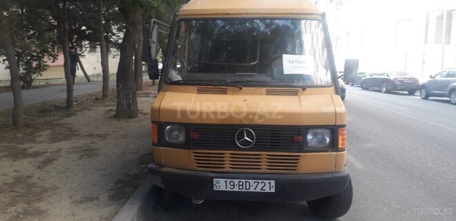 Mercedes 208 D 1989, 158,187 km - 2.3 л - Bakı