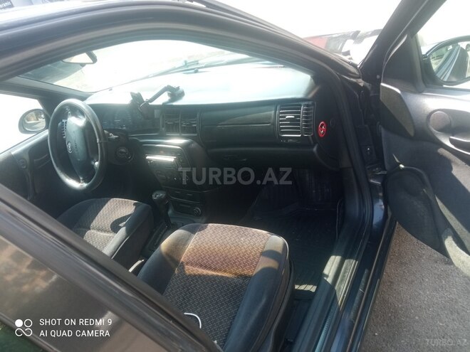 Opel Vectra 1996, 481,000 km - 2.0 l - Bakı