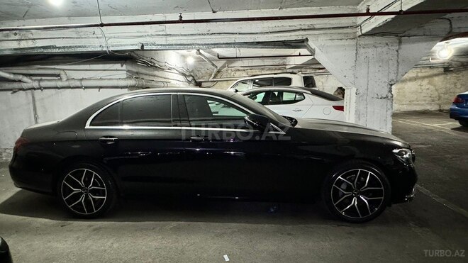 Mercedes E 300 e-3