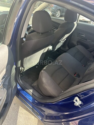 Chevrolet Cruze-7
