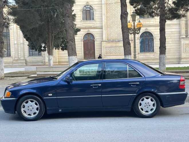 Mercedes C 220 1994, 490,000 km - 2.2 л - Bakı
