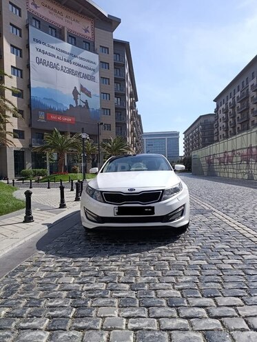 Kia Optima-1