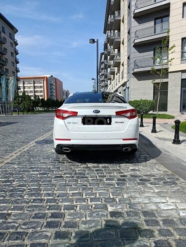 Kia Optima-2