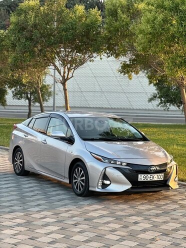 Toyota Prius 2017, 102,000 km - 1.8 l - Bakı