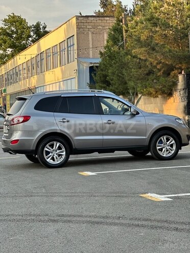 Hyundai Santa Fe 2009, 256,000 km - 2.0 л - Şirvan